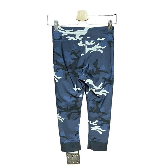 The Upside Camo Print Drawstring Cropped Leggings Blue Black Size US 6 - Picture 4 of 7